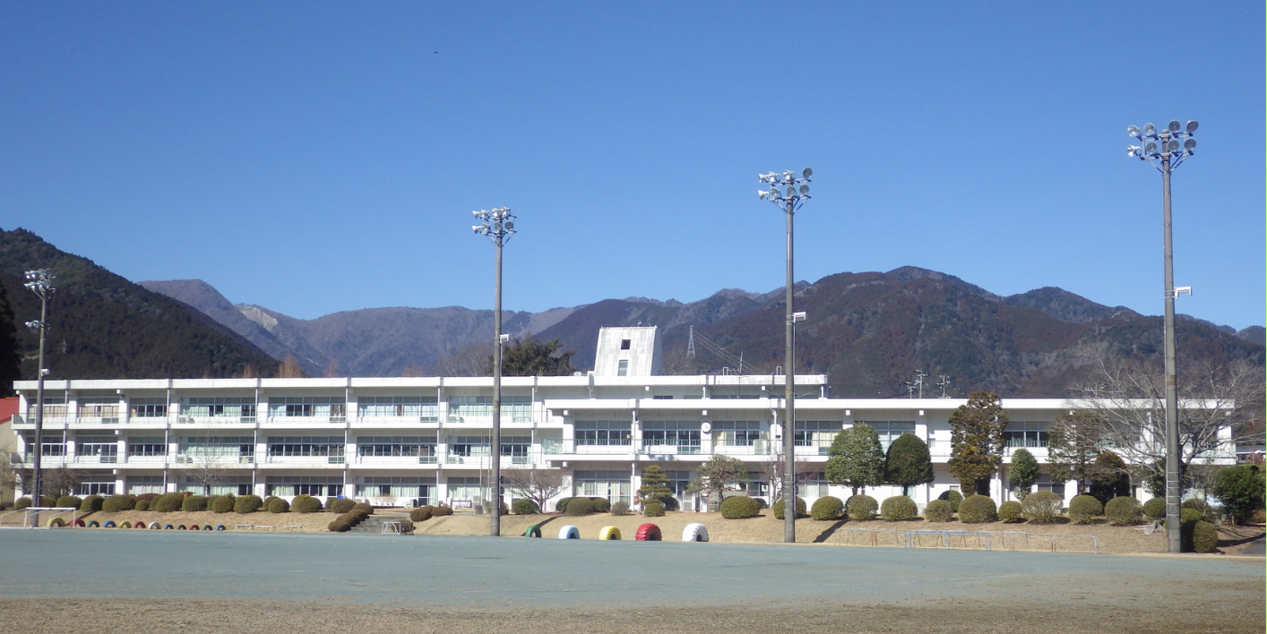 旧中川根第一小学校校舎の写真