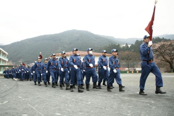 消防団入退団式（2011年）の写真4