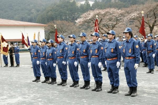 消防団入退団式（2011年）の写真15