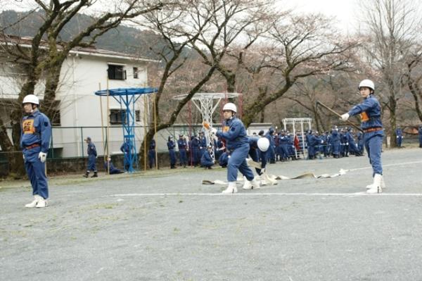 消防団入退団式（2011年）の写真28