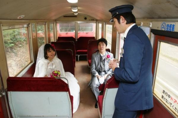 奥大井湖上駅結婚式（2012年3月25日）の写真4