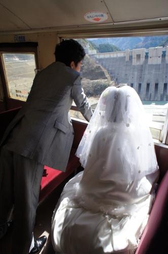 奥大井湖上駅結婚式（2012年3月25日）の写真8