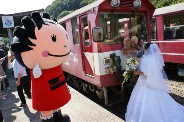 奥大井湖上駅結婚式（2012年10月13日）の写真1