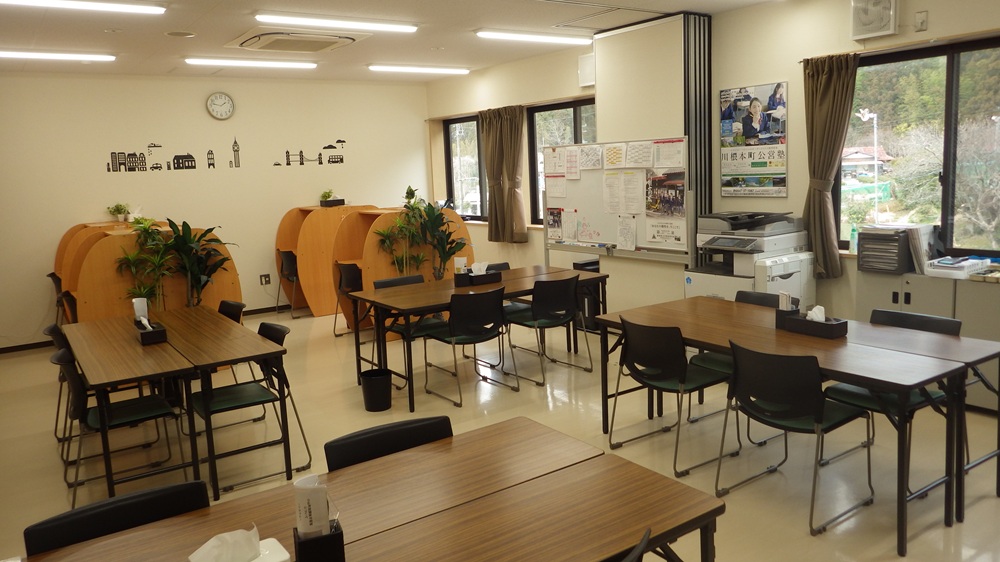 川根本町公営塾内装