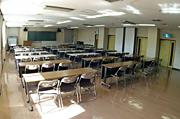 山村開発センターの会議室の写真