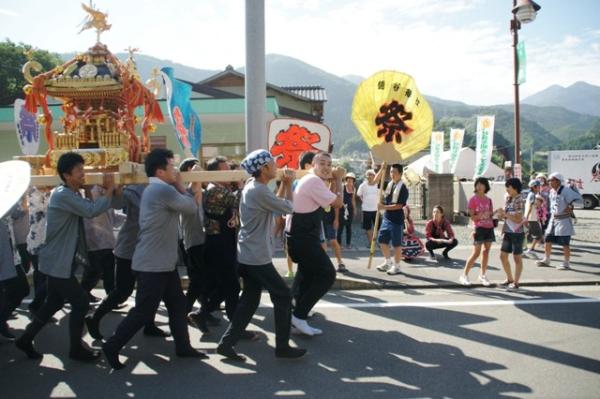 徳谷神社大祭（2010年）の写真20