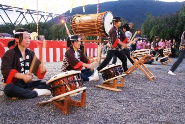 徳谷神社大祭（2010年）の写真28